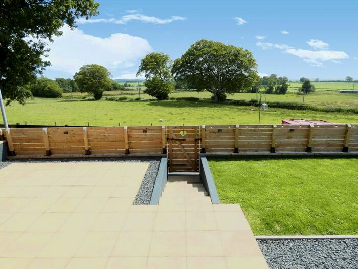 3 Bedroom Bungalow For Sale In Pielmuir Road, Parkgate, Dumfries, DG1