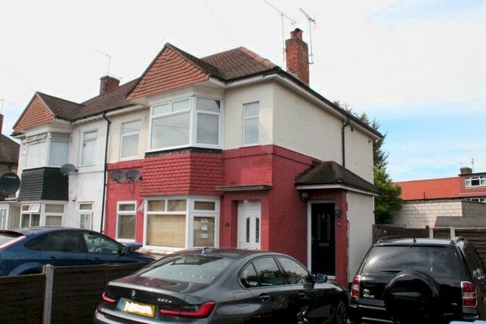 2 Bedroom Maisonette To Rent In Greenmoor Road, Enfield, EN3