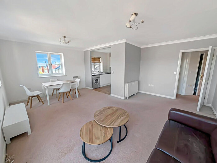 2 Bedroom Apartment To Rent In Albany Gardens, Colchester, CO2