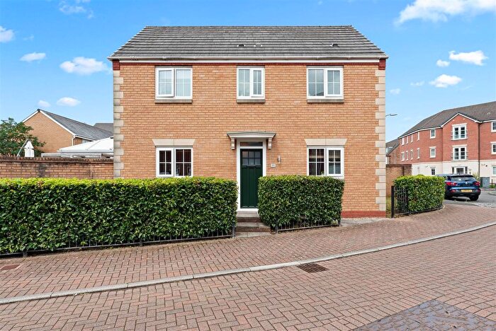 3 Bedroom Detached House For Sale In Six Mills Avenue, Gorseinon, Swansea, SA4