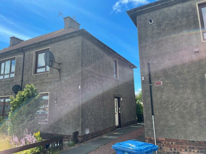 2 Bedroom Flat To Rent In McKinlay Crescent, Alloa, Clackmannanshire, FK10