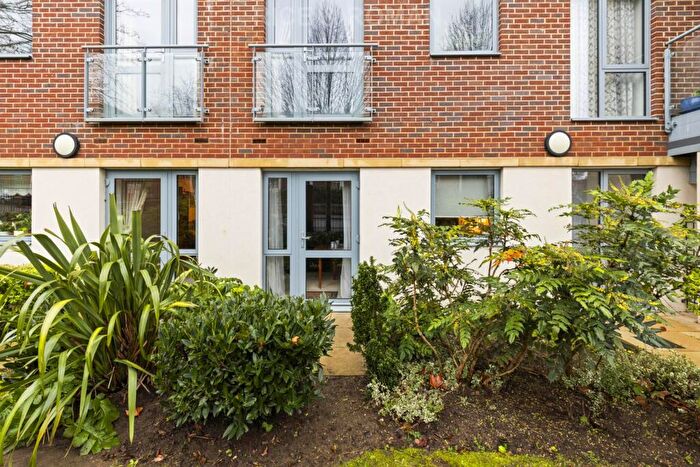 1 Bedroom Retirement Property For Sale In Elles House, Wallington, SM6