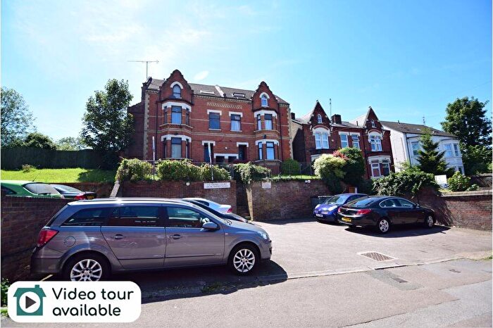 Studio To Rent In Napier Court, Napier Road, Luton, LU1