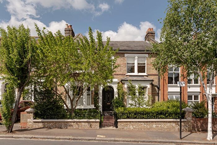 4 Bedroom Terraced House For Sale In Forest Drive, London, E11