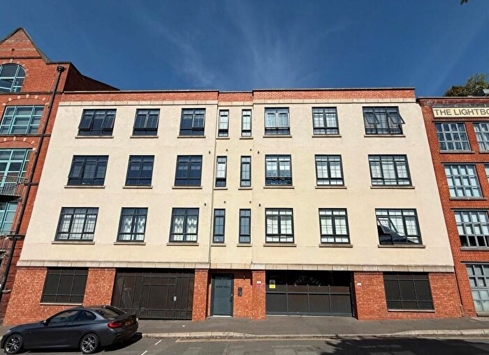 2 Bedroom Apartment To Rent In Duke Street, Northampton, NN1