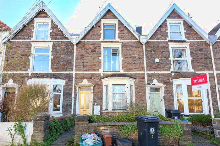 4 Bedroom Terraced House To Rent In Downend Road, Fishponds, Bristol, BS16