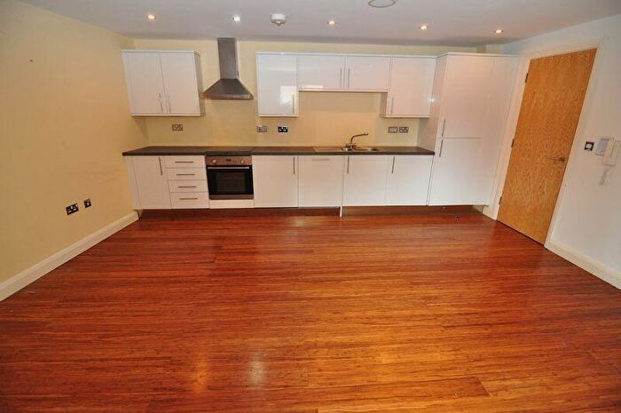 2 Bedroom Apartment To Rent In Cabot Court, Braggs Lane, Bristol, BS2