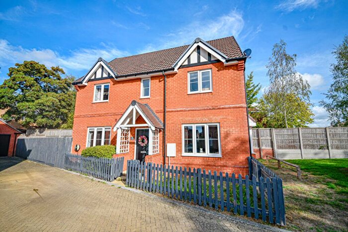 4 Bedroom Detached House For Sale In Brendon Gardens, Fair Oak, Eastleigh, SO50