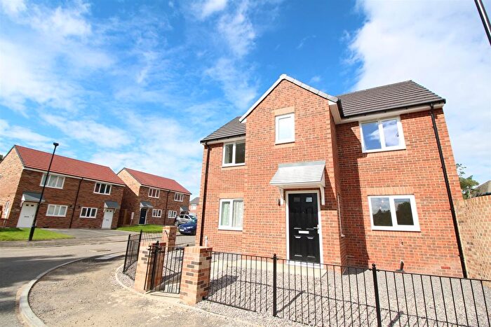 4 Bedroom Detached House To Rent In Juniper Drive, Fenham, Newcastle Upon Tyne, NE4