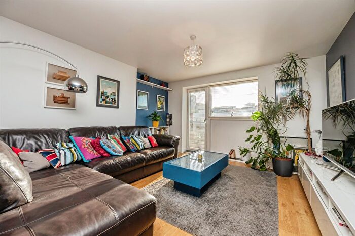 2 Bedroom Flat For Sale In Sherborne Street, Birmingham, B16