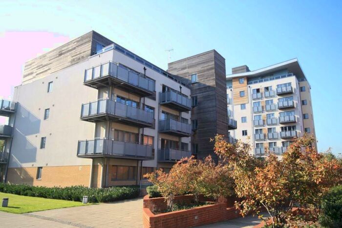 1 Bedroom Flat To Rent In Agate Close, Willesden, NW10