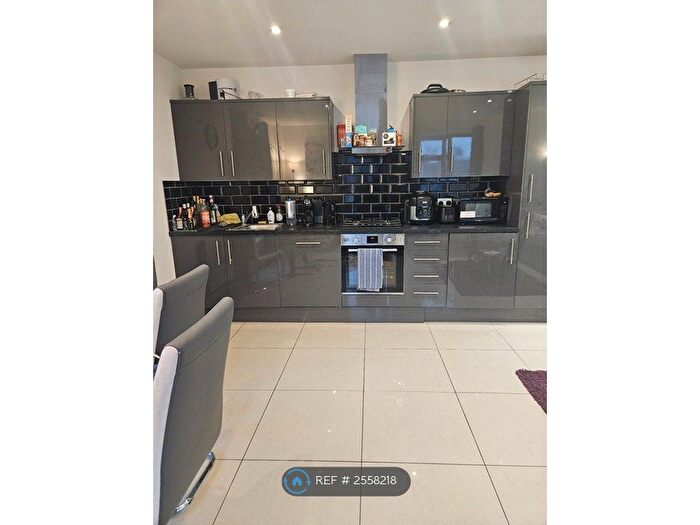 4 Bedroom Flat To Rent In Havana Buildings, London, EC1V