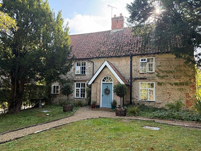 3 Bedroom Detached House For Sale In The Firs, Kings Street, Hunworth, NR24