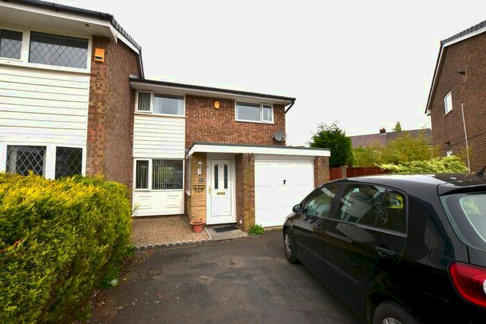 3 Bedroom Semi Detached House To Rent In Clifton Road, Brierfield, BB9