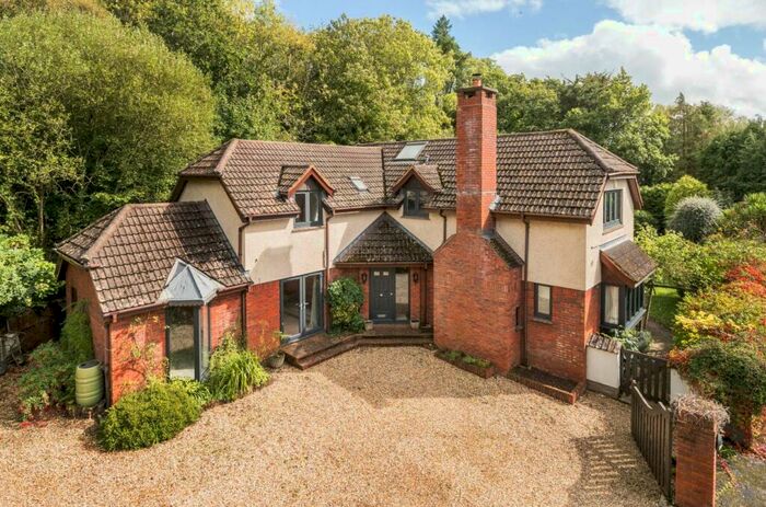 5 Bedroom Detached House For Sale In Vicarage Lane, Longdown, Exeter, EX6