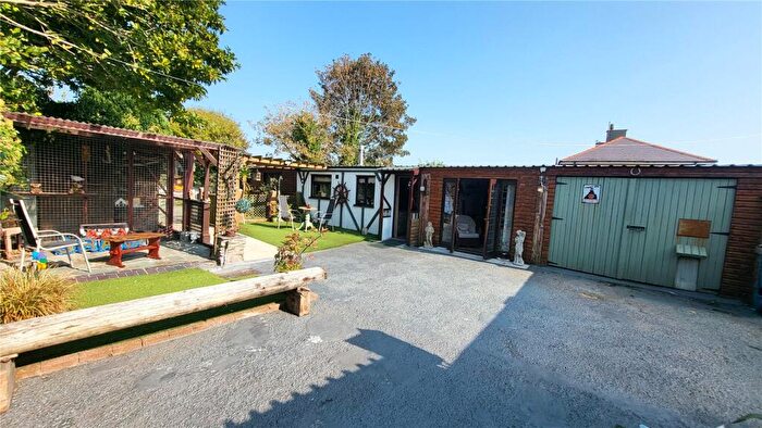 4 Bedroom Detached House For Sale In Maeshyfryd Road, Holyhead, Isle Of Anglesey, LL65