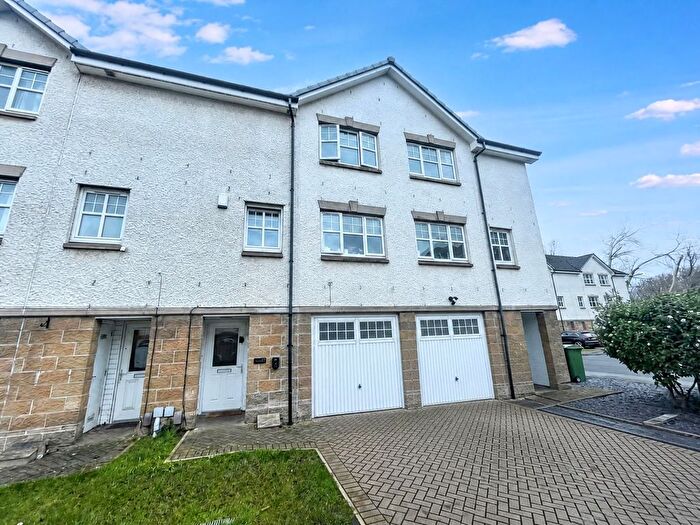 4 Bedroom Terraced House For Sale In Sun Gardens, Thornaby, Stockton-On-Tees, TS17