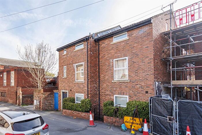 1 Bedroom Flat To Rent In Union Court, York, YO31