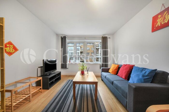 1 Bedroom Apartment To Rent In St Davids Square, Docklands, London, E14