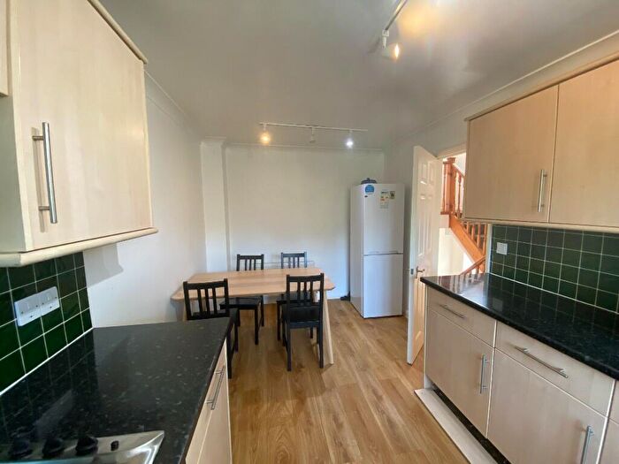 4 Bedroom Semi-Detached House To Rent In The Sidings, BS34