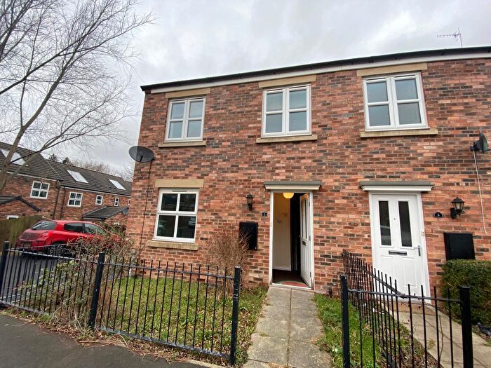 3 Bedroom End Of Terrace House To Rent In Walcher Grove, Gateshead, Tyne And Wear, NE8