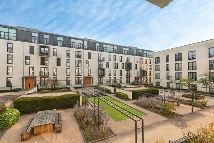 1 Bedroom Flat For Sale In Longmead Terrace, Bath, BA2