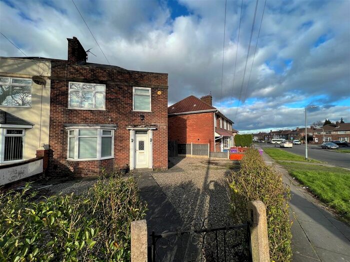3 Bedroom Semi-Detached House To Rent In Chilcott Road, Liverpool, L14