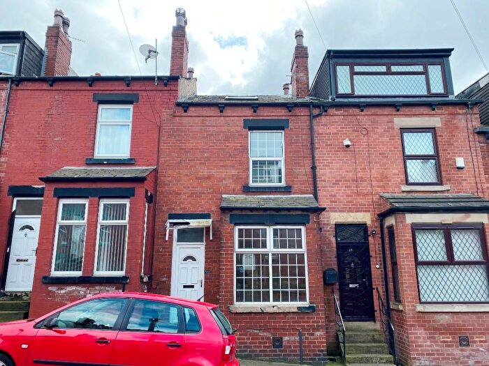 4 Bedroom Terraced House To Rent In Conway Drive, Leeds, LS8