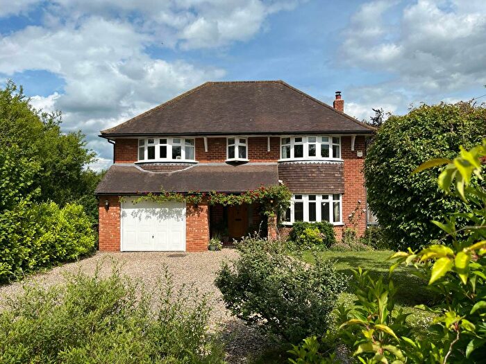 5 Bedroom Detached House For Sale In Marsh Road, Little Kimble, HP22