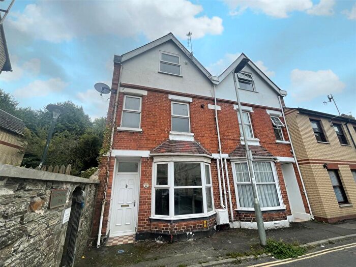 3 Bedroom Terraced House To Rent In Vicarage Lawn, Barnstaple, Devon, EX32