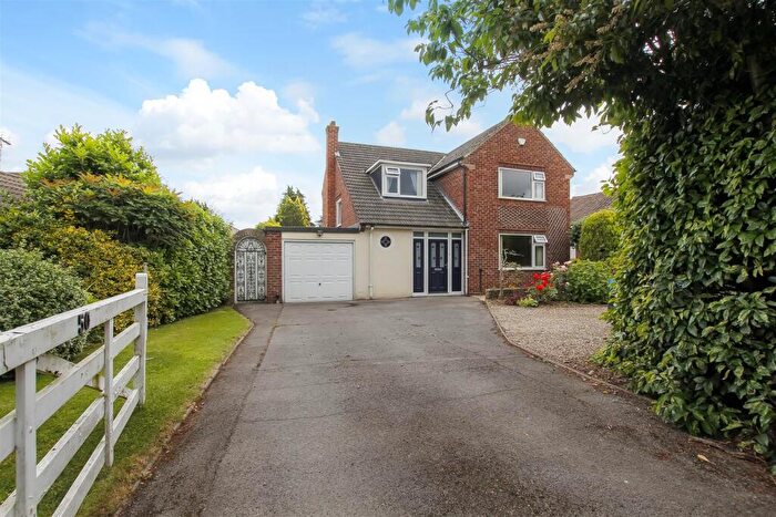 4 Bedroom Detached House For Sale In Colstan Road, Northallerton, DL6