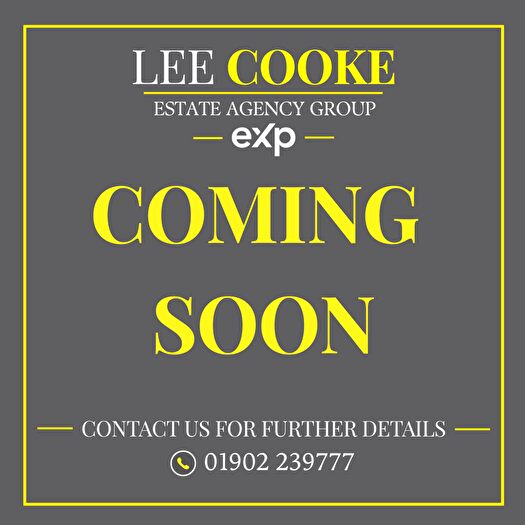 3 Bedroom Semi-Detached Bungalow For Sale In School Grove, Oakengates, Telford, TF2