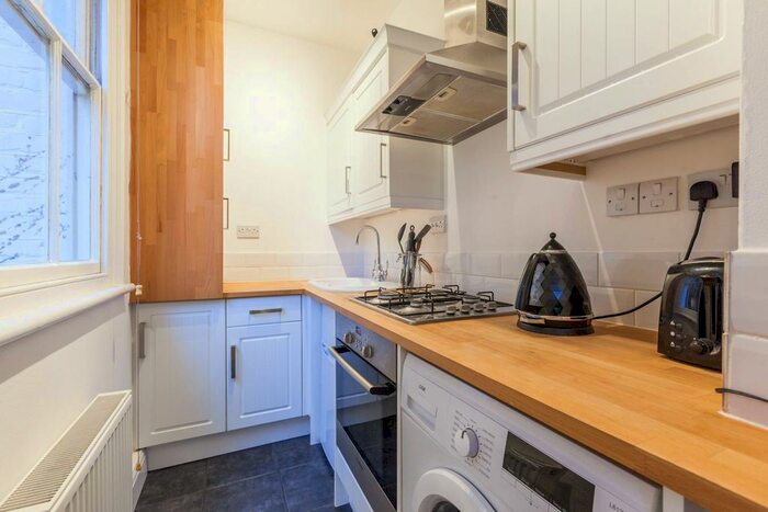 1 Bedroom Flat To Rent In Commercial Street, Spitalfields, London, E1