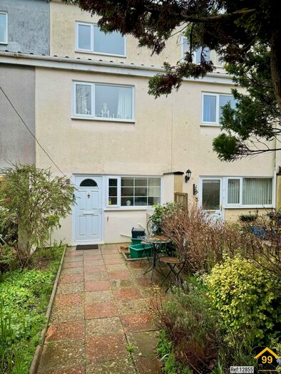 3 Bedroom Terraced House To Rent In Bishop Wilfred Road, Teignmouth, Devon, TQ14