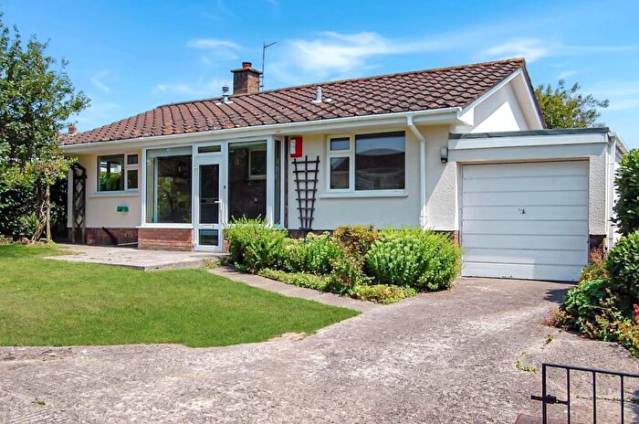 2 Bedroom Detached Bungalow For Sale In Chichester Close, EX32