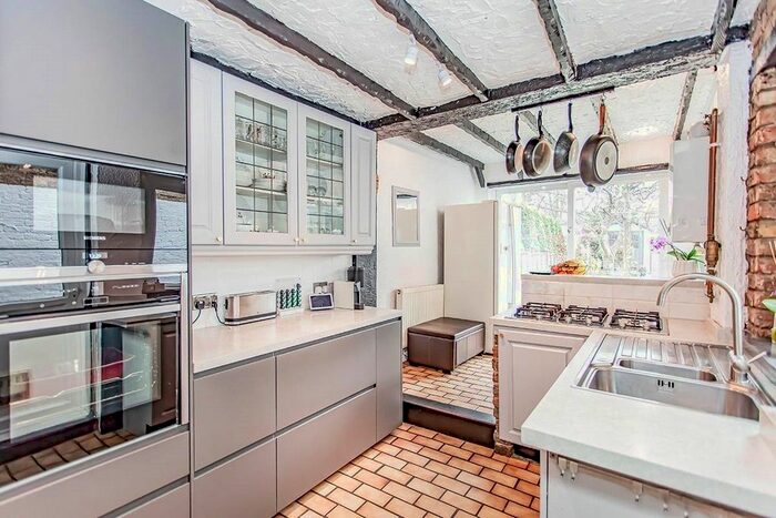 3 Bedroom Terraced House To Rent In Sutton Road, Watford, Hertfordshire, WD17