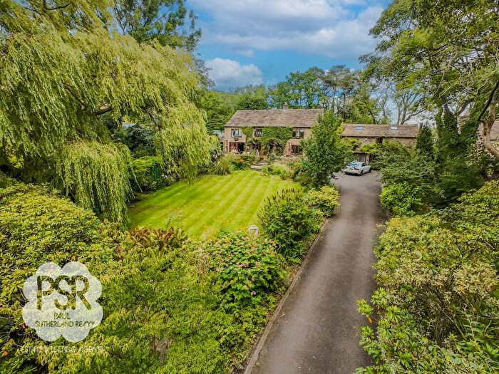 5 Bedroom Farm House For Sale In Maynestone Road, Chinley, SK23