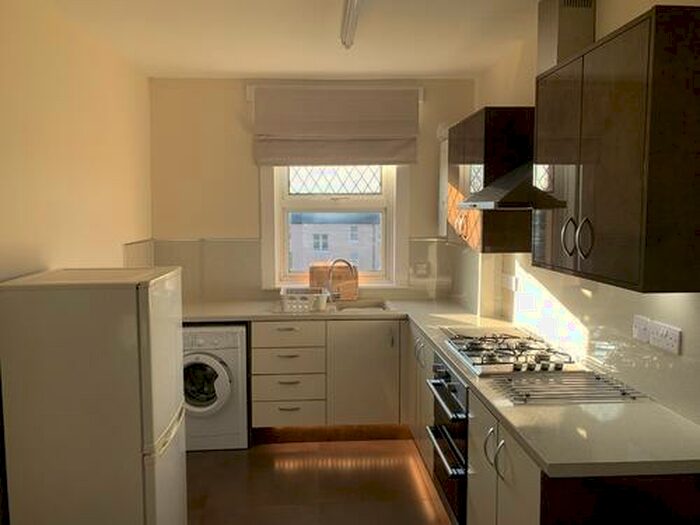 2 Bedroom Flat To Rent In Fleming Gardens South, Dundee, DD3