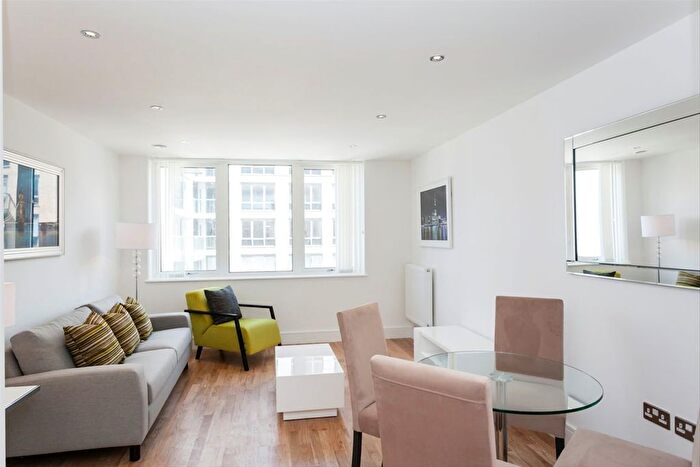 1 Bedroom Flat To Rent In Dundas Court, Greenwich, London, SE10