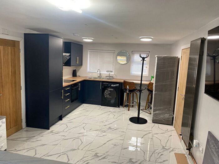 1 Bedroom Studio To Rent In Studio Flat Cole Hall Lane, Birmingham, B34