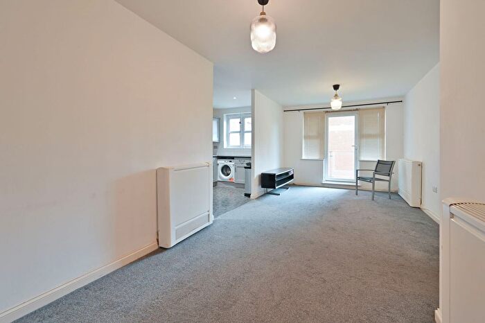 2 Bedroom Flat To Rent In Stanley Road, Harrow, HA2