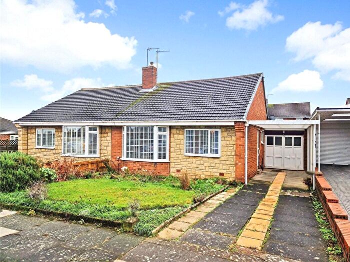 2 Bedroom Bungalow For Sale In Brookfield Crescent, Newcastle Upon Tyne, Tyne And Wear, NE5