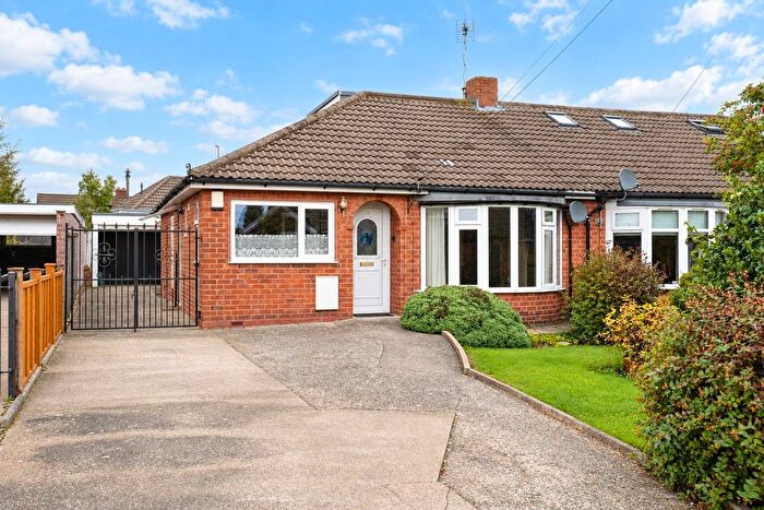2 Bedroom Bungalow For Sale In Cedar Grove, York, YO31