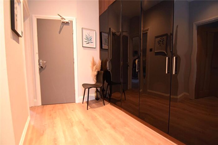 2 Bedroom Apartment To Rent In Creffield Road, Colchester, Essex, CO3