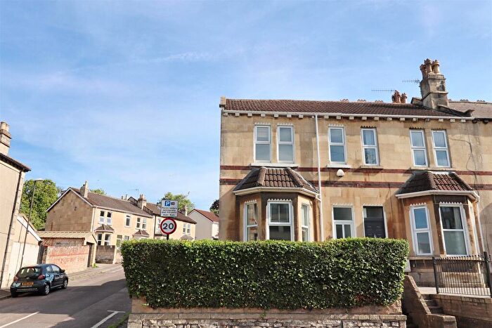 5 Bedroom End Of Terrace House To Rent In Vernon Terrace, Bath, BA2