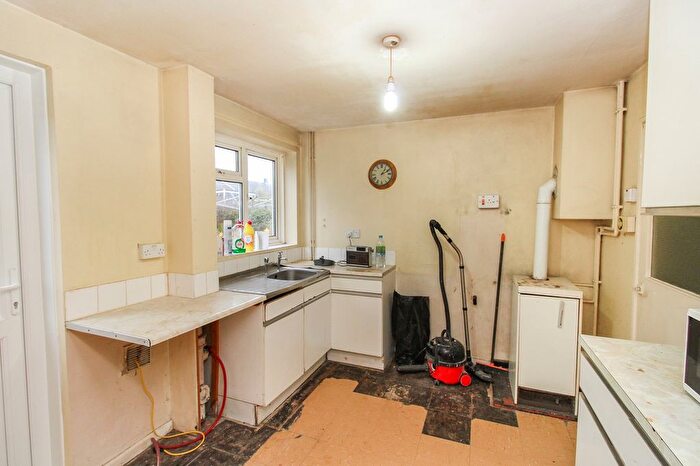 3 Bedroom Terraced House For Sale In Cuckmere Crescent, Crawley, West Sussex., RH11