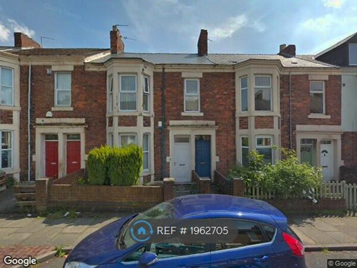 2 Bedroom Flat To Rent In Heaton, Newcastle Upon Tyne, NE6