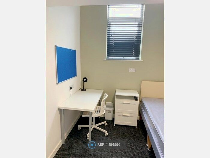 6 Bedroom Terraced House To Rent In Leopold Road, Liverpool, L7