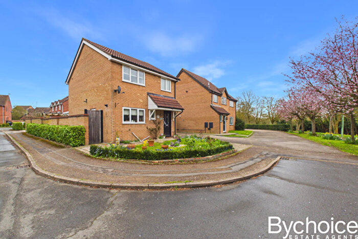 3 Bedroom Link Detached House For Sale In Janus Close, Haverhill, Suffolk, CB9