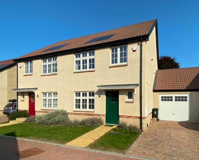 4 Bedroom Semi-Detached House To Rent In The Chestnuts, Winscombe, North Somerset, BS25